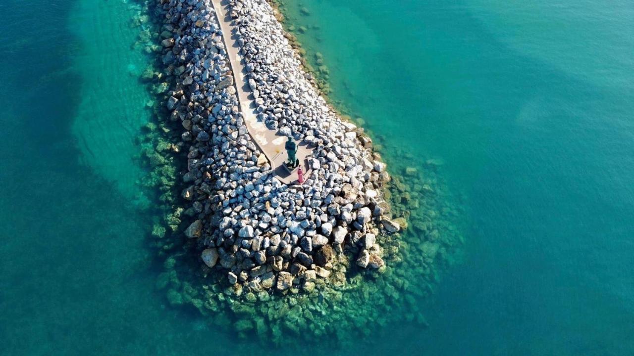 Il Faro Appartamenti San Vincenzo Bagian luar foto