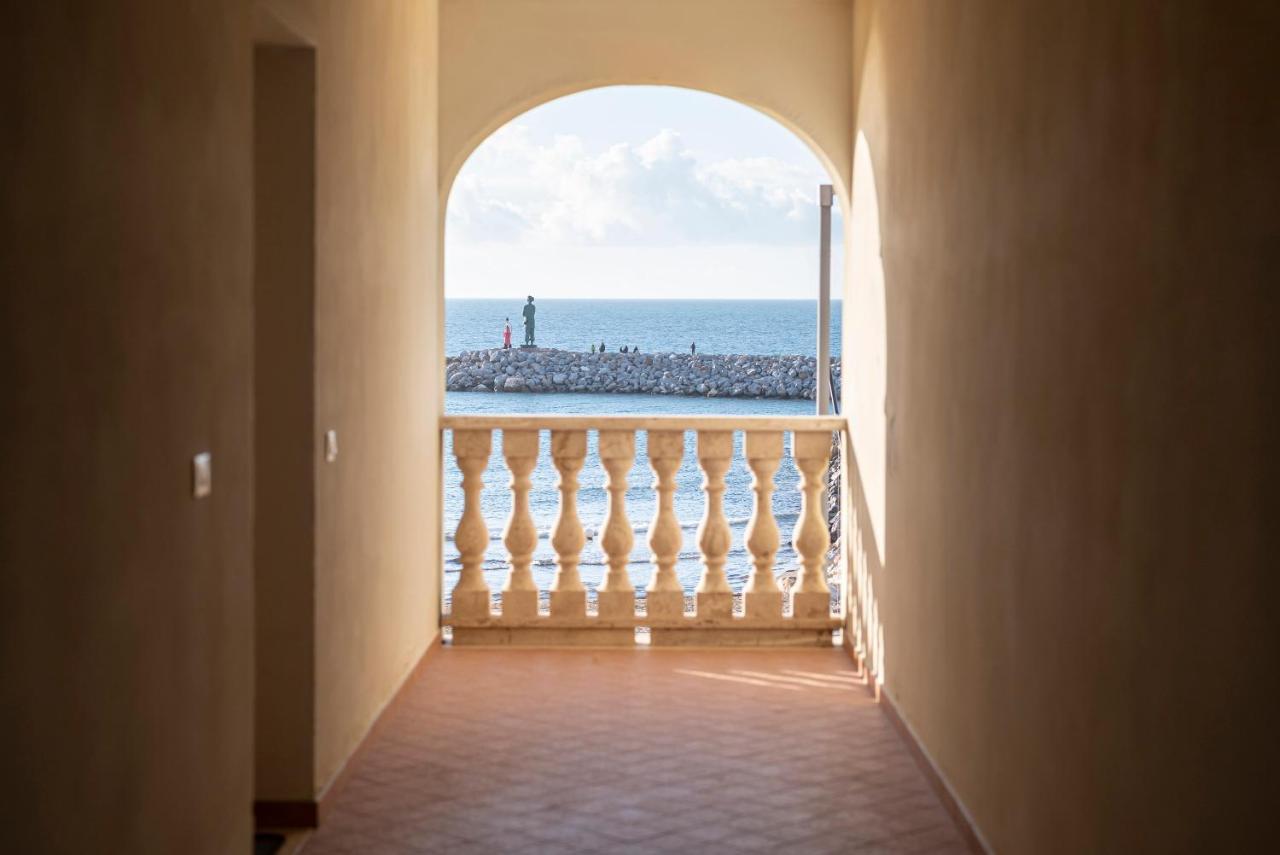 Il Faro Appartamenti San Vincenzo Bagian luar foto